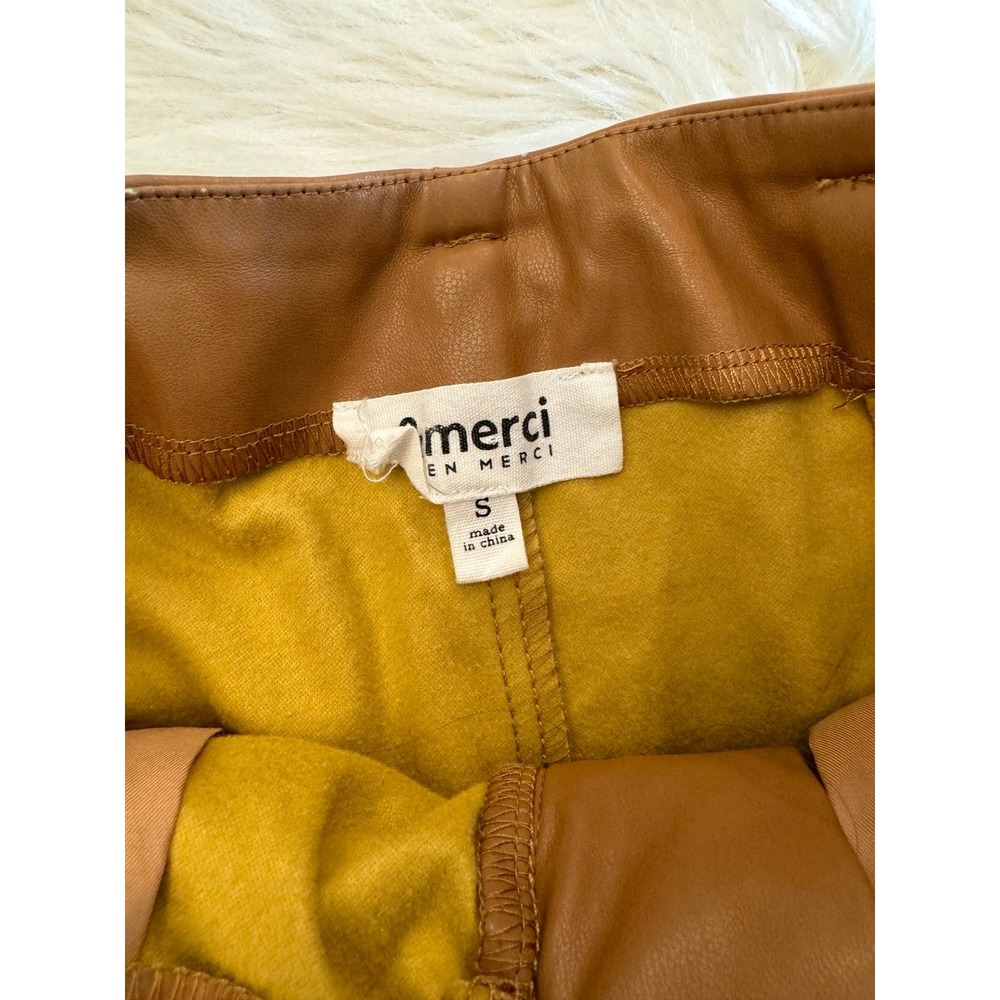 &merci brown high waist belted waist shorts EUC size small - Picture 4 of 6